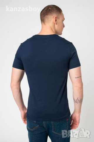 Levis Crewneck Graphic - страхотна мъжка тениска КАТО НОВА 3ХЛ, снимка 3 - Тениски - 40257016