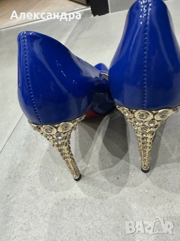 Лачени обувки, снимка 2 - Дамски елегантни обувки - 54139725