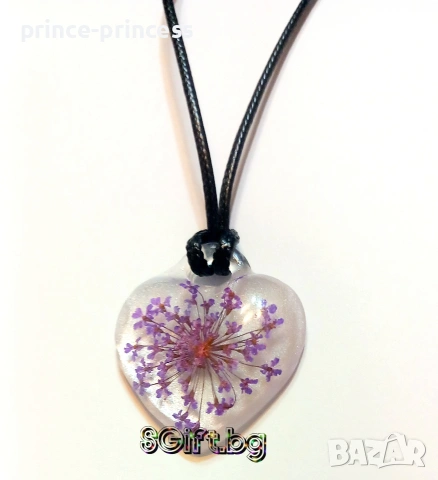 Ръчно изработено колие от епоксидна смола , снимка 4 - Колиета, медальони, синджири - 53139269