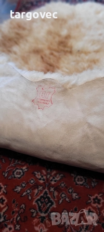 килимче от обработена овча кожа, снимка 4 - Килими - 51915702