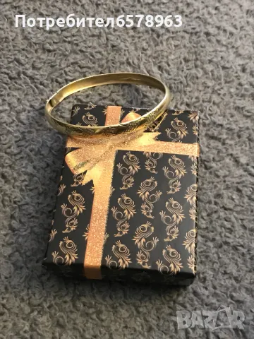 Златна дамска твърда гривна 14к / 585 , снимка 1