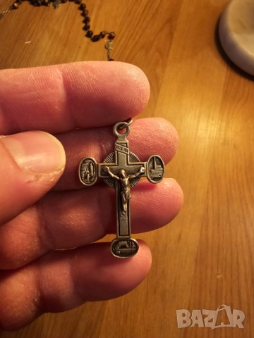 Стара молитвена броеница от франция с кръст богородица йосиф и исус за да ви пази и закриля., снимка 2 - Други ценни предмети - 51798333