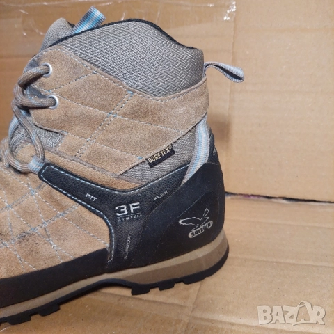 туристически обувки Salewa MTN Trainer GTX Mid номер 40 , снимка 13 - Други - 43856768