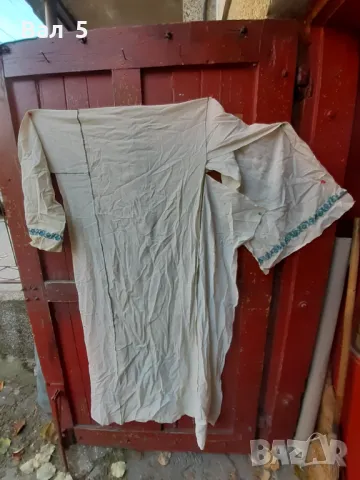 Автентична дълга кенарена риза с бродерия . Носия, снимка 5 - Антикварни и старинни предмети - 48087498