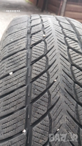зимни гуми 16ки, снимка 2 - Гуми и джанти - 54206260