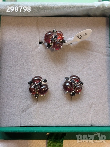 Сребърен комплект с естествен Гранат и черен шпинел, снимка 4 - Бижутерийни комплекти - 53327821