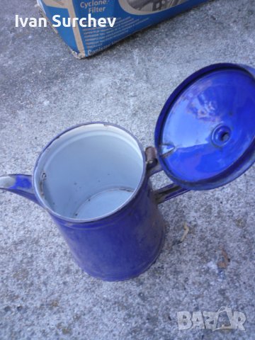 ЕМАЛИРАНА КАНА СЪС КАПАК ЗА ТОПЛА ВОДА ОТ СОЦА 2,5 ЛИТРА, снимка 11 - Антикварни и старинни предмети - 42643527