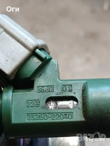 Бензинови дюзи за Тойота 1.8 VVT-i DENSO 23250-22040, снимка 4 - Части - 55775696