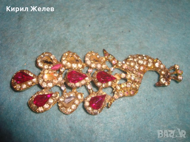 ПОЗЛАТЕН ПАУН ФИГУРАЛНА АРТ АПЛИКАЦИЯ с ЦВЕТНИ КРИСТАЛИ БИЖУ НАКИТ БРОШКА 27238