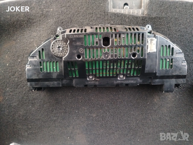 Mercedes C-Class W203 CDI табло автоматик VDO (mph), снимка 3 - Части - 53286569