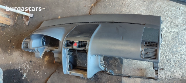 Арматурно табло Airbag VW Touran - 280лв, снимка 2 - Части - 51456013