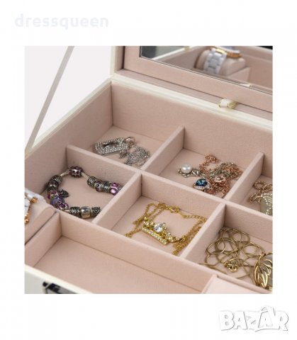 1755 Луксозна кутия за бижута , снимка 15 - Бижутерийни комплекти - 19532796