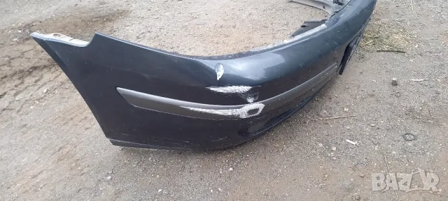 Предна броня Renault Laguna II, снимка 2 - Части - 47653900