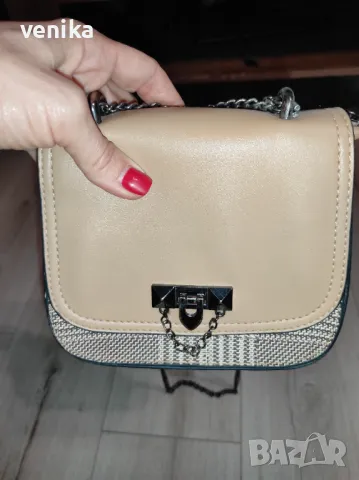 Дамски дрехи L размер , снимка 13 - Тениски - 49631856