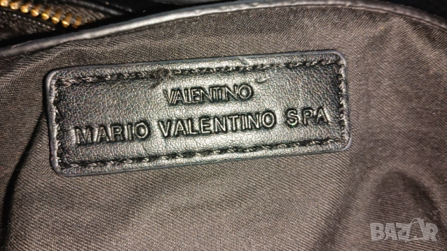 Valentino оригинал, снимка 4 - Чанти - 52901321