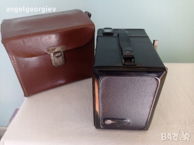 Фотоапарат Bilora Box

. 1946г., снимка 5 - Антикварни и старинни предмети - 42481816