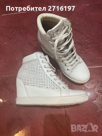 Дамски спорни обувки , снимка 7 - Дамски ежедневни обувки - 54339912