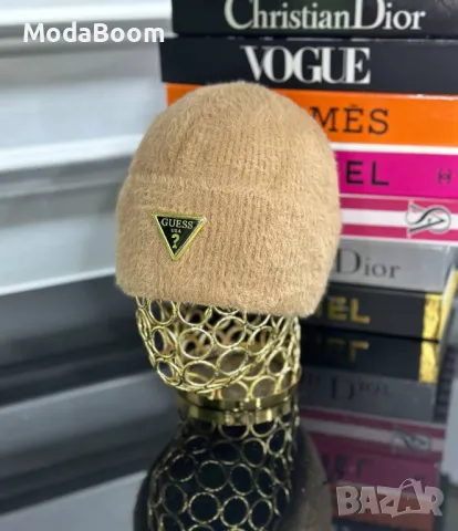 Guess дамски зимни шапки , снимка 2 - Шапки - 48250836
