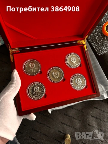 Сребърни юбилейни български монети в луксозна кутия, снимка 3 - Нумизматика и бонистика - 54065939