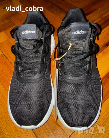 Маратонки Adidas , снимка 2 - Спортни обувки - 50165901