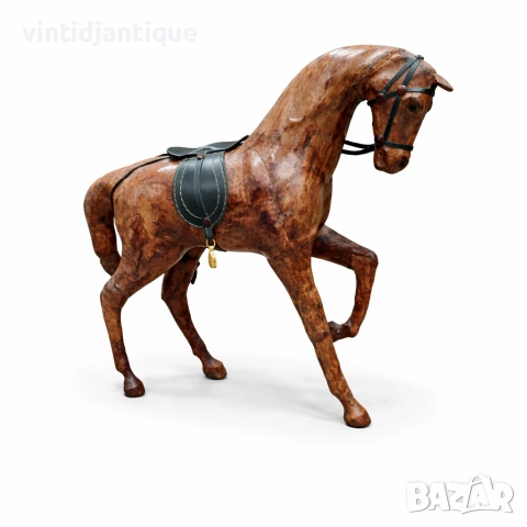 Ретро фигура на кон с кожено седло, снимка 2 - Статуетки - 54126802