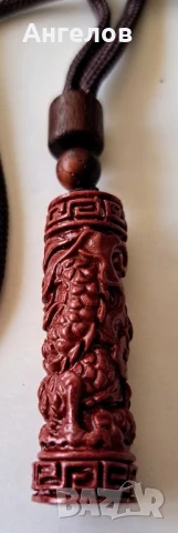 Висулка амулет от естествен камък цинабар с тайник, снимка 2 - Антикварни и старинни предмети - 50687581