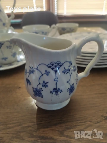 Винтидж порцеланов сервиз за кафе/чай 1982 Myott Finlandia 21 части England, снимка 11 - Сервизи - 50928833