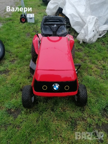 Продавам моторна косачка. 