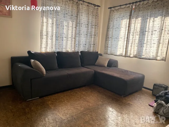 Ъглов разтегаем диван с лежанка