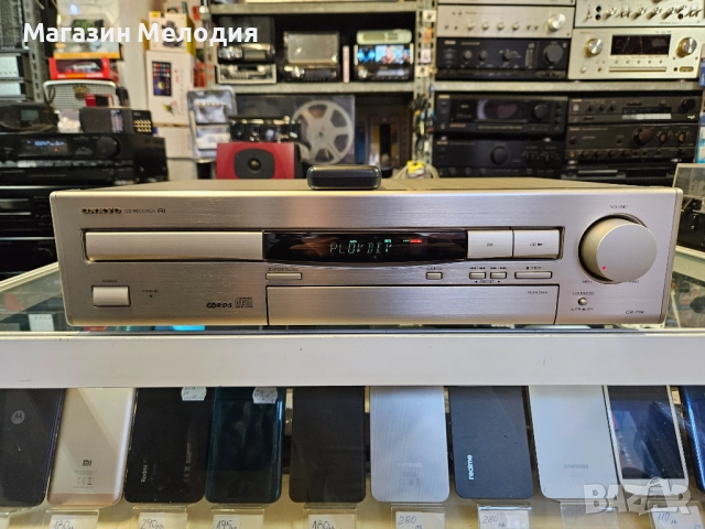 Ресийвър + cd plaer в едно Onkyo CR-70R с оригинално дистанционно.  В отлично техническо и визуално , снимка 2 - Ресийвъри, усилватели, смесителни пултове - 52810145