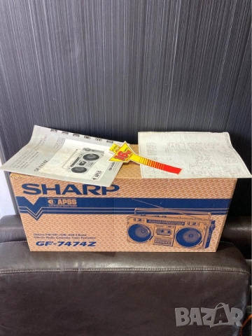 SHARP GF-7474Z VINTAGE RETRO BOOMBOX радио касетофон, снимка 2 - Радиокасетофони, транзистори - 54013863