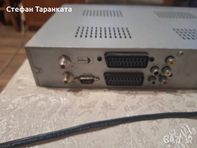 Сателитен приемник , снимка 6 - Приемници и антени - 56423221