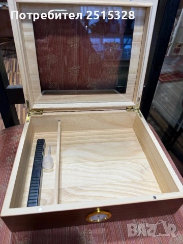 красив хумидор за пури кедрово дърво, снимка 3 - Запалки - 53075227