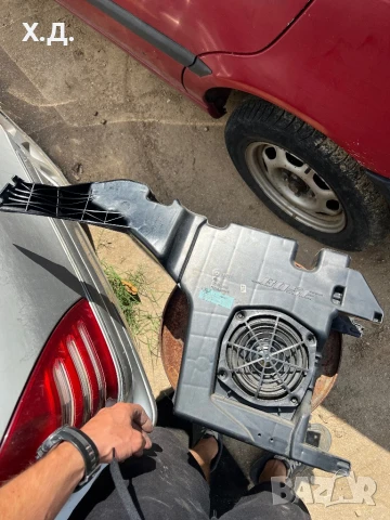 Субуфер Мерцедес Ц-класа w203 комби