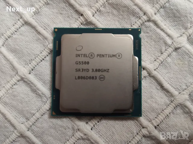 LGA1151 Процесор Intel Pentium G5500 Gold, снимка 2 - Процесори - 48298627