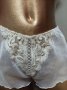 Triumph 42  Бели прозрачни бразелиянки с бродерия, снимка 4