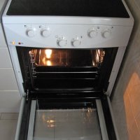 Готварска печка Gorenje EC7705W с мултифункционална фурна, снимка 1 - Печки, фурни - 42384988