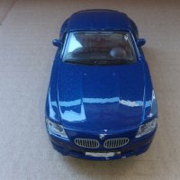 Bburago BMW Z4 M Coupe 1:32 metallic blue, снимка 8 - Колекции - 36957651
