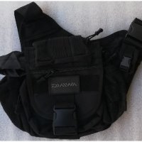 Чанта за спинингов риболов - DAIWA SPINNING BAG PRO, снимка 1 - Такъми - 35467530