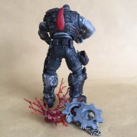  Екшън фигура Gears of War Locus,нова 18 смt , снимка 2 - Колекции - 38082375