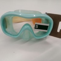 Очила/маски  подходяща за плуване в басейн или открити води, както и за триатлон. Непропускливостта , снимка 1 - Водни спортове - 37703809