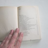 Армейска военна книга 2 световна война   Хитлер  20, снимка 7 - Специализирана литература - 31158639