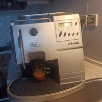 Кафе автомат Саеко Роял, работи отлично, направена е профилактика, сменени са всички уплатнения, снимка 3 - Кафемашини - 38714655