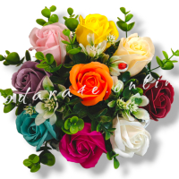 Букет от ароматни сапунени рози в ръчно изработена бяла кашпа Подходящ подарък за всеки повод , снимка 4 - Романтични подаръци - 44702236