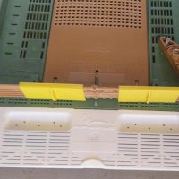 Дъно пластмасово с прашецоуловител и чекмедже (Модел F) Apimaye, снимка 1 - За пчели - 30845964