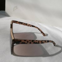 Елегантни и стилни слънчеви очила с пластмасова рамка, имитация на кожа. UV 400, Cat. 3, снимка 2 - Слънчеви и диоптрични очила - 44210937