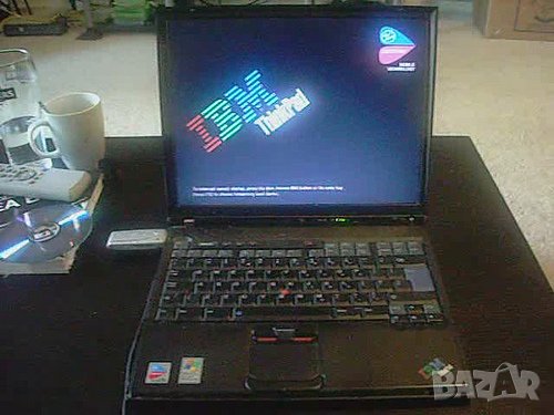 Лаптоп IBM ThinkPad T42, снимка 1