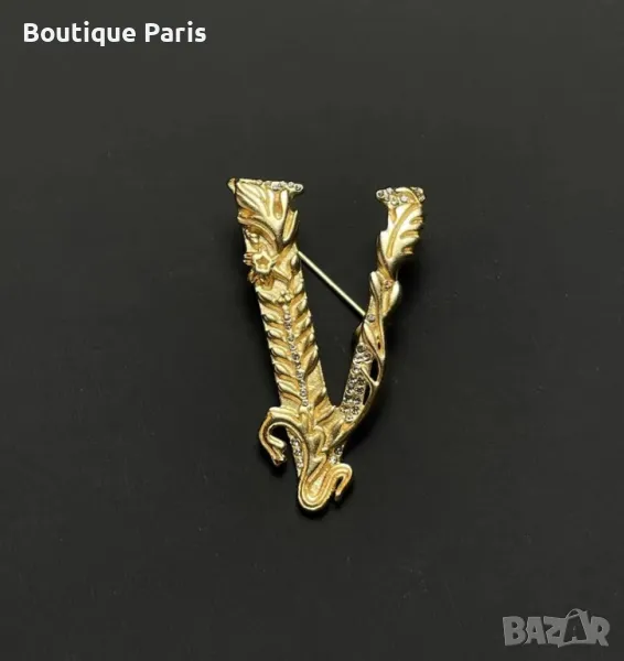 Versace Virtus оригинална брошка, снимка 1