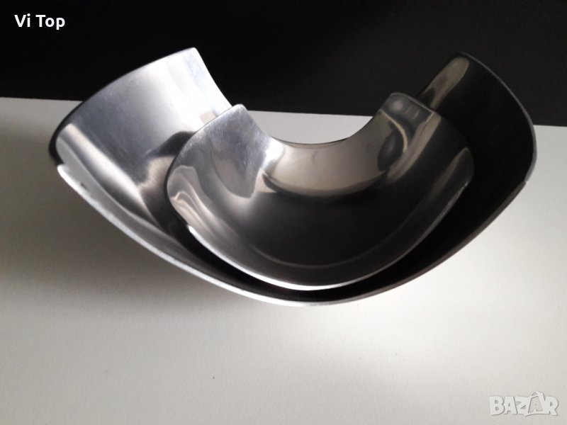 Пластика метална декорация,две купи, снимка 1