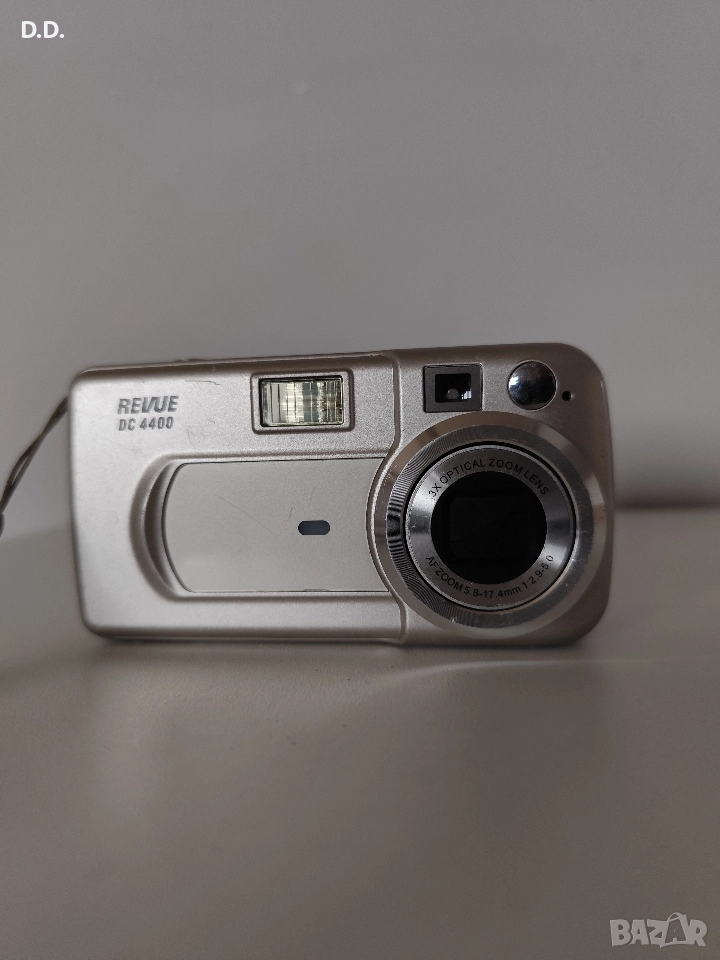 Дигитален фотоапарат Revue DC 4400, снимка 1